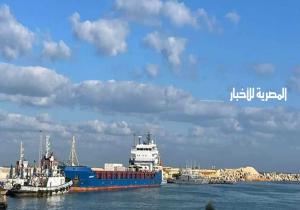 إعادة تشغيل ميناء العريش بشمال سيناء بعد توقف مؤقت بسبب الرياح