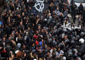 مئات الموقوفين في تونس.. و"ماذا ننتظر" تدعو لتحرك جديد