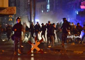 مواجهات محتدمة بين المتظاهرين والقوى الأمنية شمالي لبنان