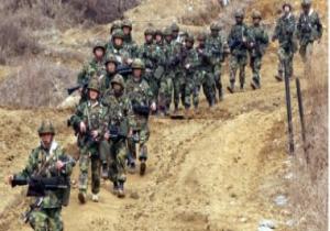 كوريا الجنوبية تعلن عودة أفراد الوحدة العسكرية الموبوءة بكورونا من إفريقيا
