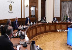 " مدبولي " يتابع الخطوات النهائية لوضع الاشتراطات التخطيطية والبنائية للمدن المصرية