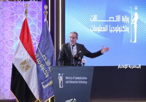 وزير الاتصالات: مستمرون فى دعم المهنيين المستقلين وتوفير مساحات مجهزة لهم للعمل فى مراكز إبداع مصر الرقمية