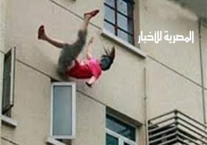 بسبب خلافات زوجية.. حلاق يلقي زوجته من الطابق الثاني في الدقهلية
