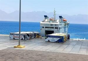 تداول 15 ألف طن و743 شاحنة بضائع بموانئ البحر الأحمر