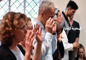 الجمعة على طريقة الشيخة "سيران".. مسجد بألمانيا يكسر المحظورات بحجة الترويج للإسلام المعتدل