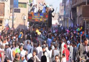 مصور قبطى يوثق بهجة الاحتفال بالمولد النبوى فى قنا