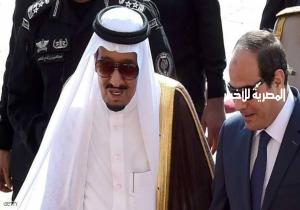 العاهل السعودي يجري اتصالا هاتفيا بالرئيس المصري