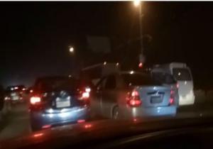 بدء أعمال إصلاح كابل كهرباء بشارع ريحان بوسط القاهرة.. وانتشار الخدمات المرورية
