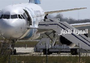 عودة القوات المكافحة للإرهاب  بعد انتهاء احتجاز ركاب "الطائرة المختطفة"