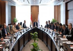 رئيس الوزراء يترأس اجتماع مجلس إدارة وكالة الفضاء المصرية
