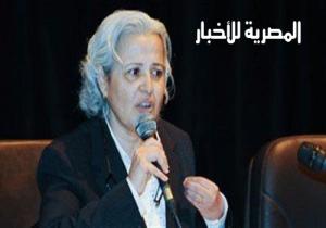 منى مينا ترفض الإفصاح عن اسم الطبيب في قضية استخدام "السرنجة"