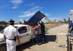 بالصور..تحرير ٦ محاضر كسر تجوال وبيئة وإغلاق حديقتين وإزالة ٧٥٠ حالة إشغال بكفر الدوار