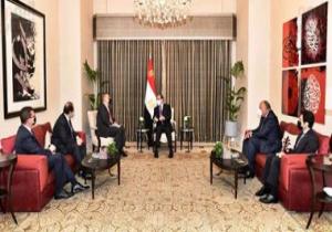الرئيس السيسى يلتقى رئيس وزراء الأردن فى العاصمة عمان