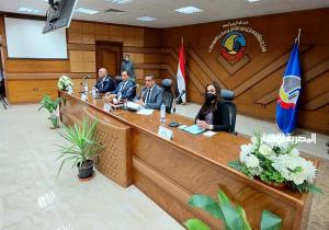 محافظ البحيرة ٠٠التوسع في تطعيم العاملين في عموم الدواوين والمديريات باللقاح المضاد لفيروس كورونا