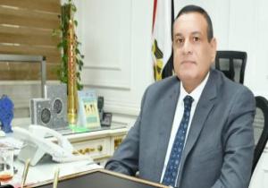 محافظ البحيرة يقرر تشكيل لجنة لتوزيع المعونات الغذائية على محدودى الدخل والأرامل