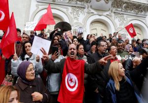 مسيرة في تونس ضد عودة متشددين قاتلوا في الخارج