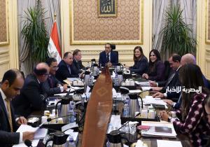 رئيس الوزراء يتابع جهود الترويج لجذب مزيد من الاستثمارات لسوق رأس المال