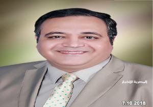 "رفيقة عمرى وحبيبة قلبى من تكون"