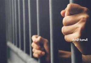 بسيارة مطموسة اللوحات.. حبس فني تحاليل لاتهامه بدهس شخص على الطريق الدائري