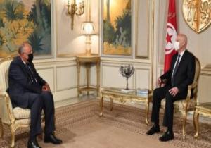"ِشكرى" يؤكد تسخير مصر كل إمكانياتها لدعم الشعب التونسى بهذه المرحلة التاريخية