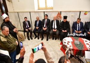جولة لمحافظ الدقهلية بالكنائس للتهنئة بعيد الميلاد المجيد