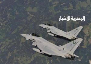 ردا على صاروخ الحوثيين التحالف العربي يقصف صعدة وصنعاء