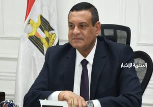 وزير التنمية المحلية يعلن بدء تطبيق قانون المحال العامة بجميع محافظات الجمهورية