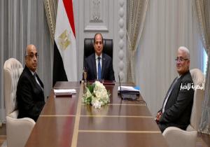 الرئيس السيسي يجتمع مع وزير العدل ورئيس الهيئة القومية للتأمين الاجتماعي