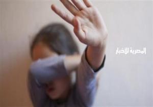 تفاصيل تعذيب طفلة على يد قهوجي بالبساتين