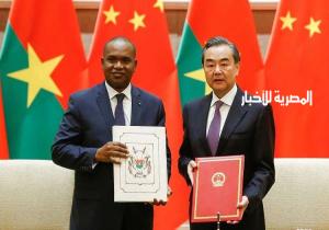 الصين تتقارب دبلوماسيا مع بلد إفريقي لقطعه العلاقات مع تايوان