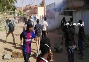 السودان.. محتجون يتحدون "حظر البشير"