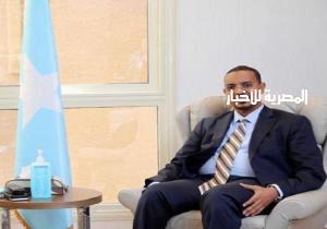 سفير الصومال ينعى شهداء حادث غرب سيناء