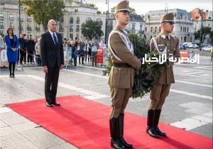السفير المصري في بودابست يُقدم أوراق اعتماده إلى رئيس المجر