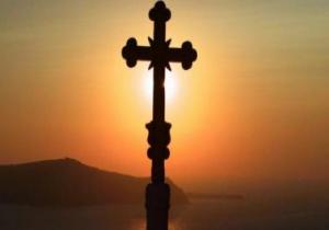 تحتفل به الكنيسة الأرثوذكسية الاثنين المقبل.. تعرف على عيد الصليب وسبب الاحتفال به