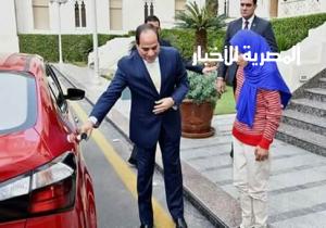 الرئيس السيسى ..علامات التواضع واحترام المواطنين