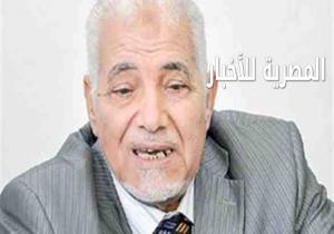 أستاذ الشريعة .. يبيح مواجهة داعش عسكريا.. و"العبد"  يعترض