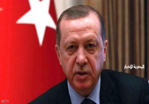 أردوغان يقر "تعديلات دستورية" توسع صلاحياته