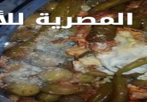 الصحة : تضبط " 2 طن وربع " مخللات بها ديدان وخمائر ميكودرما ضارة‎ بسوهاج