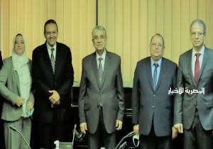 وزير الكهرباء يبحث مع البنك الدولي مشروعات الهيدروجين الأخضر والربط مع اليونان والأردن