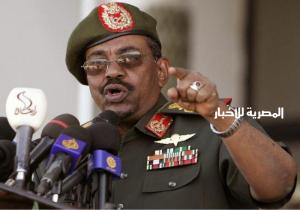 رئيس السودان يدق طبول الحرب ويزعم: الجيش السوداني إستولى على مدرعات مصرية