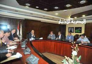 وزير النقل والقيادات العامة بالطرق يتابع الخطة لصيانة والنظافة بالطريق الدائري