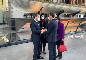 الرئيس السيسي يلتقي «ماكرون» بمدينة بريست الفرنسية / صور