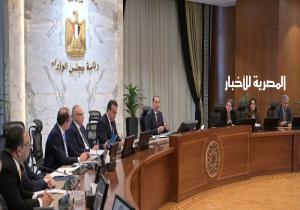 في اجتماع بحضور الوزراء المعنيين.. رئيس الوزراء يتابع آليات تنفيذ توصيات اللجنة الاستشارية للتنمية السياحية