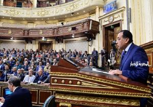 رئيس الوزراء يجدد التزام الحكومة بالحوار والتعاون والتكامل مع مجلس النواب