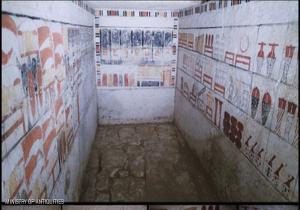 الكشف عن مقبرتين أثريتين في سقارة