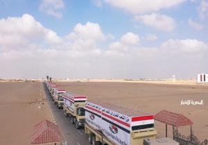 دخول 70 شاحنة مساعدات غذائية إلى قطاع غزة