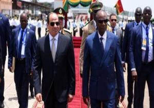 صفحة الرئيس السيسى تبرز زيارته إلى العاصمة الغينية كوناكرى
