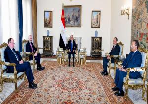 الرئيس السيسي يؤكد ضرورة تضافر الجهود الدولية للتهدئة ووقف إطلاق النار بغزة ولبنان
