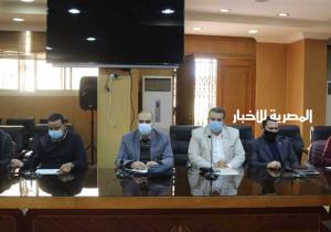 سكرتير محافظ كفر الشيخ يتابع استكمال أعمال إنشاء «شبكات الألياف الضوئية»