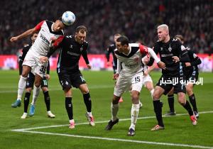 آينتراخت فرانكفورت يتعادل بصعوبة مع فولفسبورج في الدوري الألماني